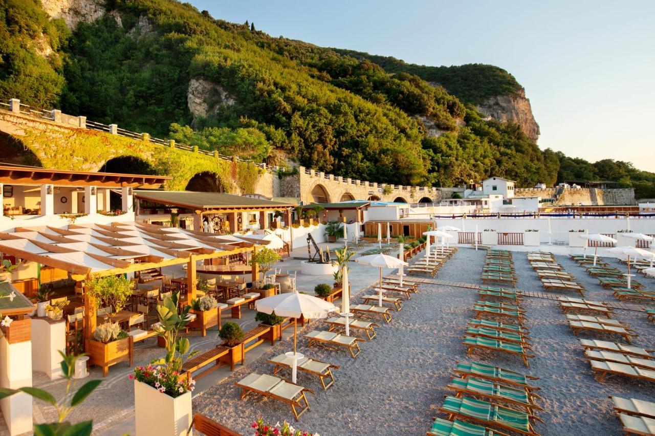 La Fornace Relais & Spa Castellammare di Stabia Eksteriør billede